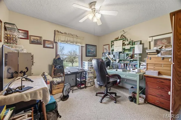 $279,900 | 301 Plane View, Lebanon, MO 65536