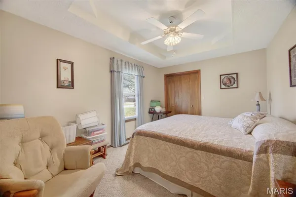 $279,900 | 301 Plane View, Lebanon, MO 65536