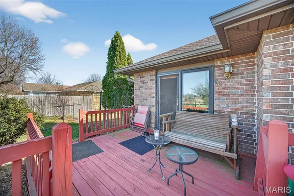 $279,900 | 301 Plane View, Lebanon, MO 65536