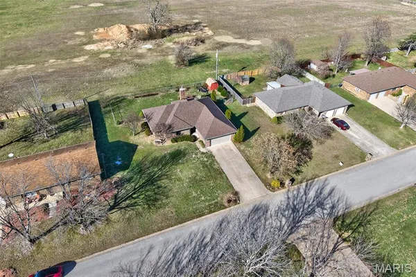 $279,900 | 301 Plane View, Lebanon, MO 65536