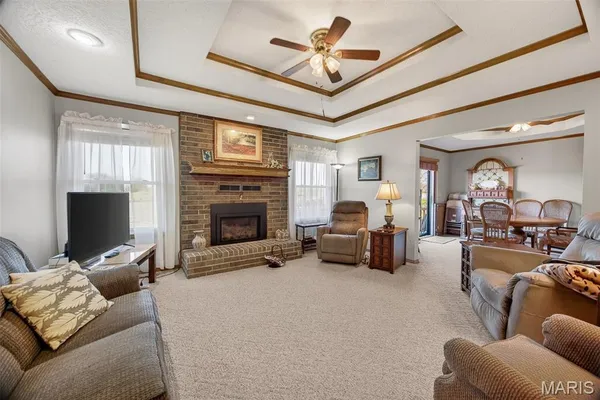 $279,900 | 301 Plane View, Lebanon, MO 65536