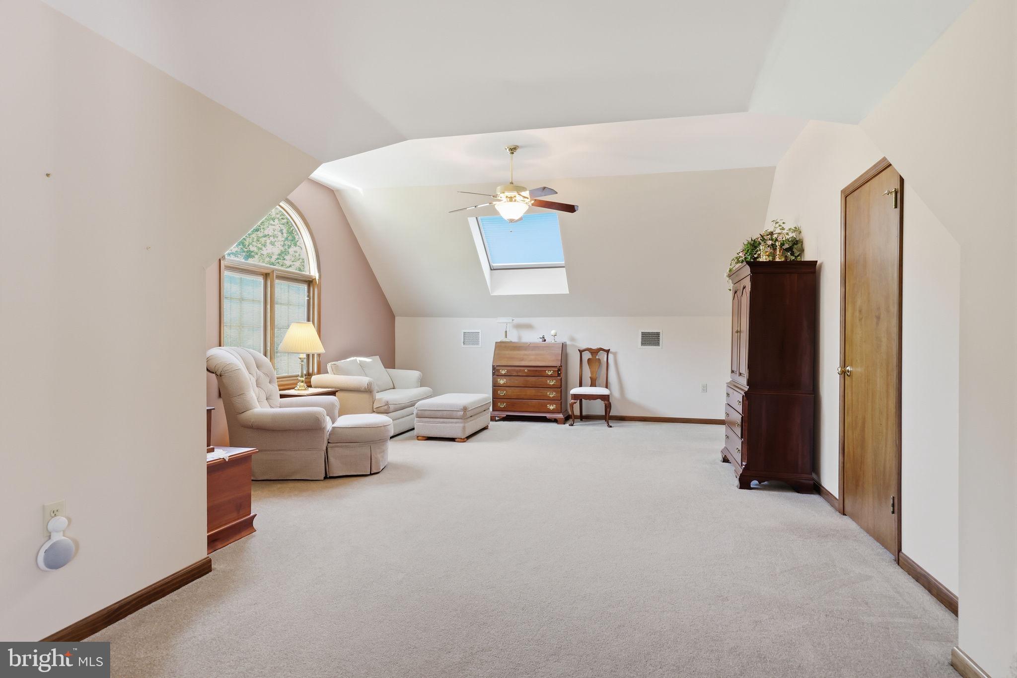 2733 Village Road Langhorne, PA 19047 - Photo 16 of 42