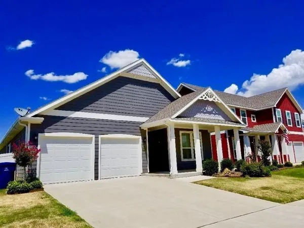 $2,050 | 9185 Blackstone Drive, Providence Village, TX 76227