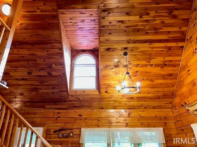 $249,000 | 4949 North Palomino Drive, Dubois, IN 47527