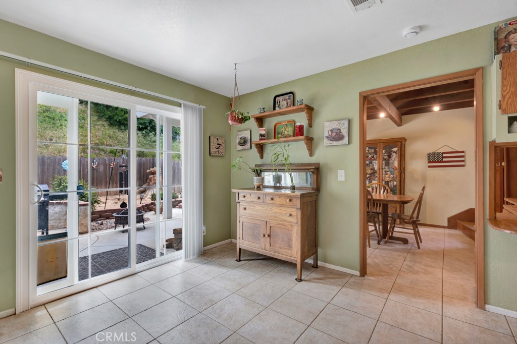 2018 Covington Avenue Simi Valley, CA 93065 - Photo 13 of 50