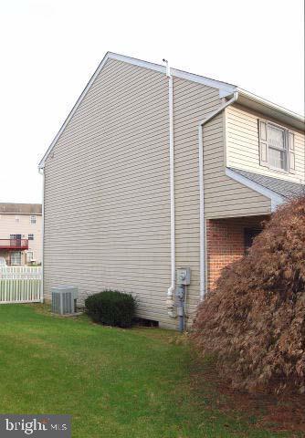 4005 River Road Reading, PA 19605 - Photo 3 of 24