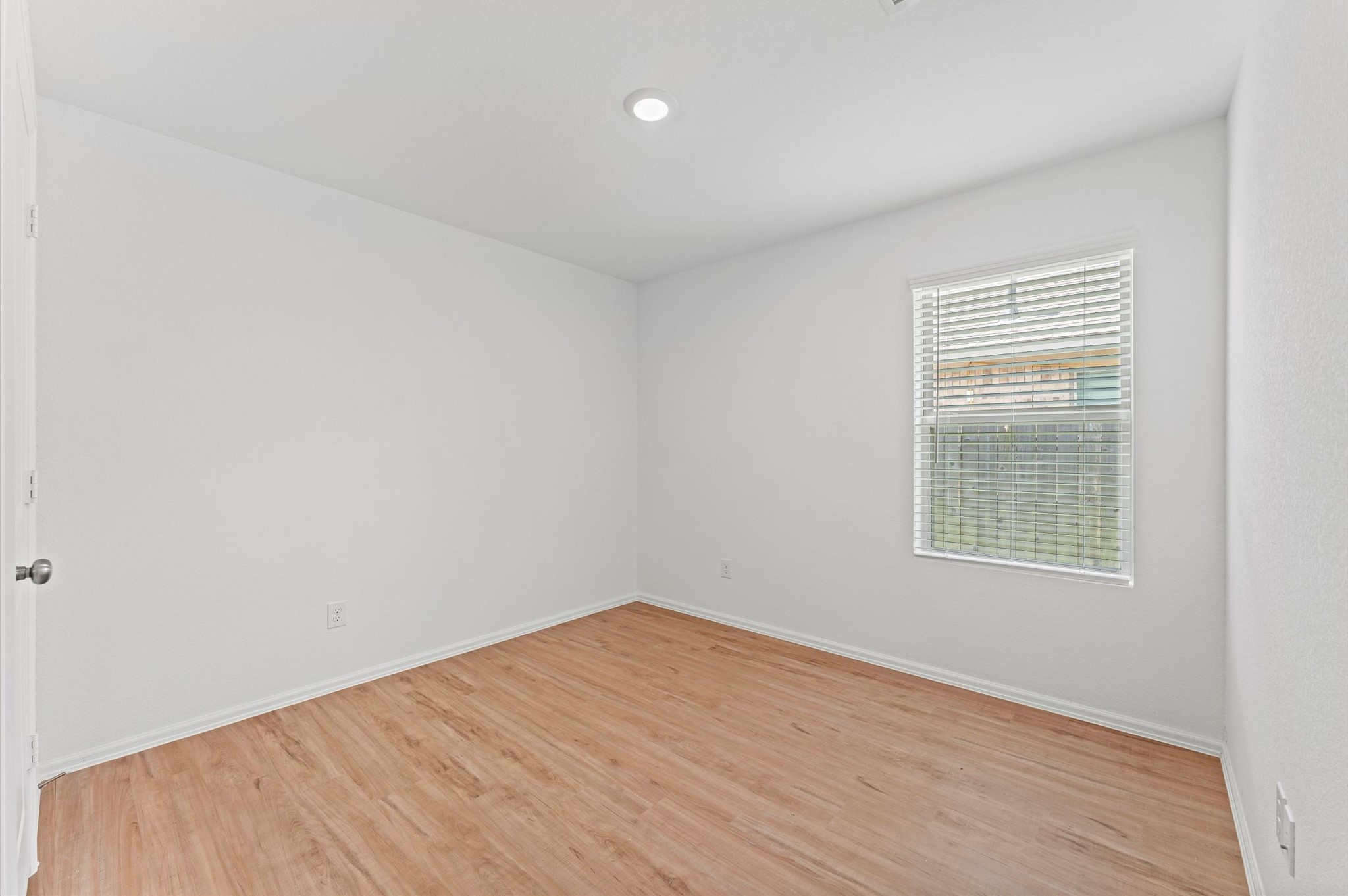 236 Bennett Street Angleton, TX 77515 - Photo 24 of 36