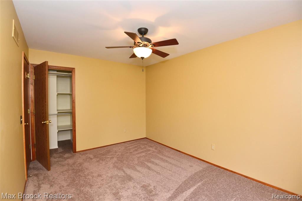 233 Coldiron Drive Rochester Hills, MI 48307 - Photo 19 of 24