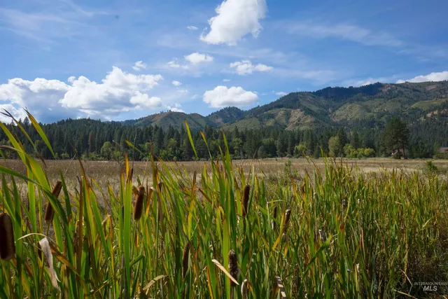 $125,000 | Lot 18 Blk 7 Singing Springs Way Garden Valley, Garden Valley, ID 83622