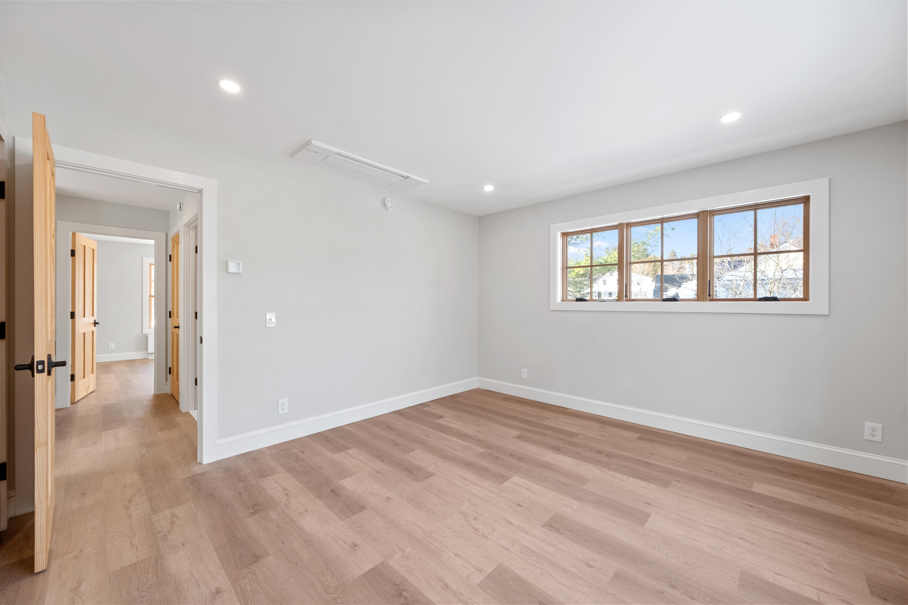 84 Mechanic Street Camden, ME 04843 - Photo 17 of 33 02- 84 Mechanic Street - Camden - JAC