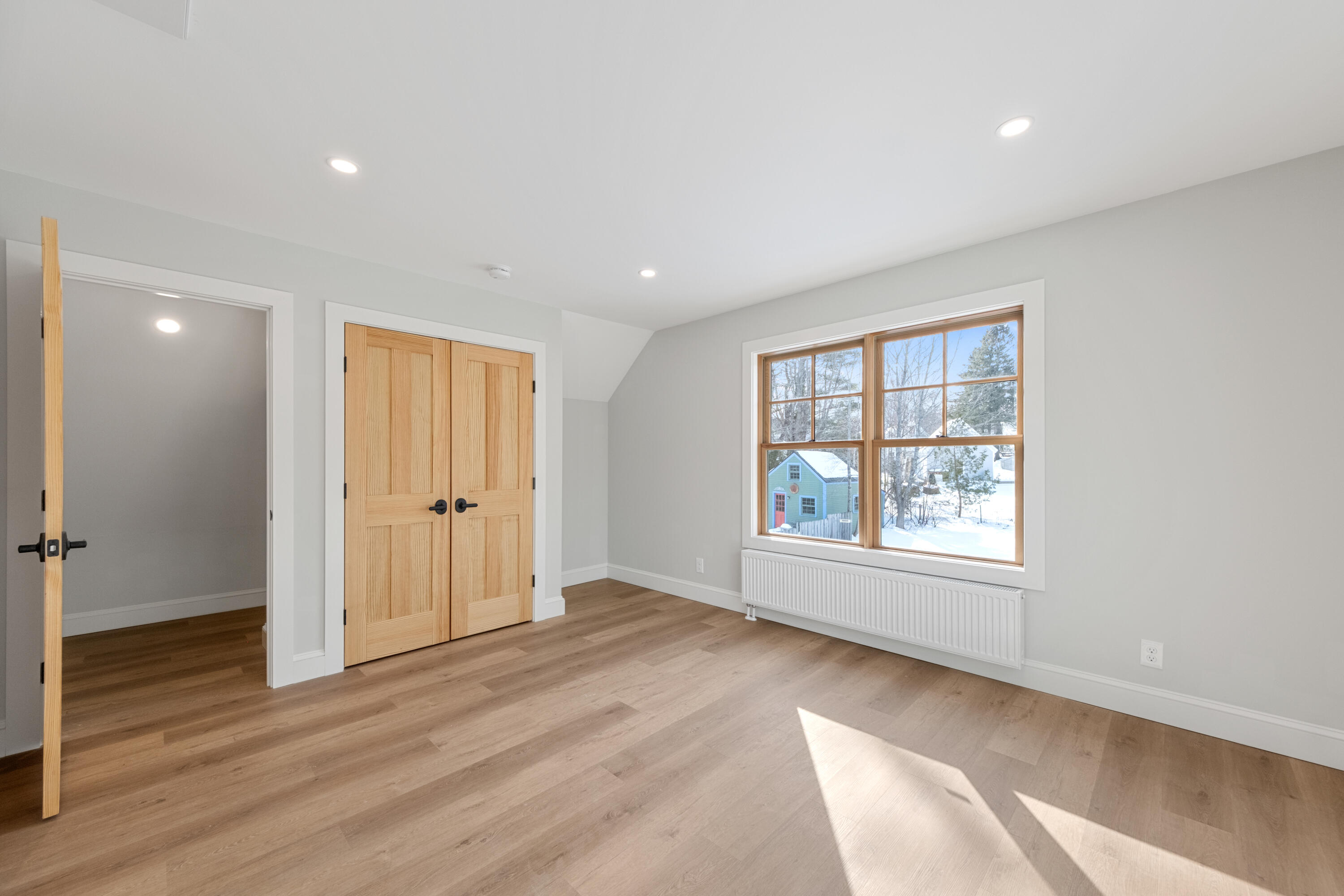 84 Mechanic Street Camden, ME 04843 - Photo 23 of 33 10- 84 Mechanic Street - Camden - JAC