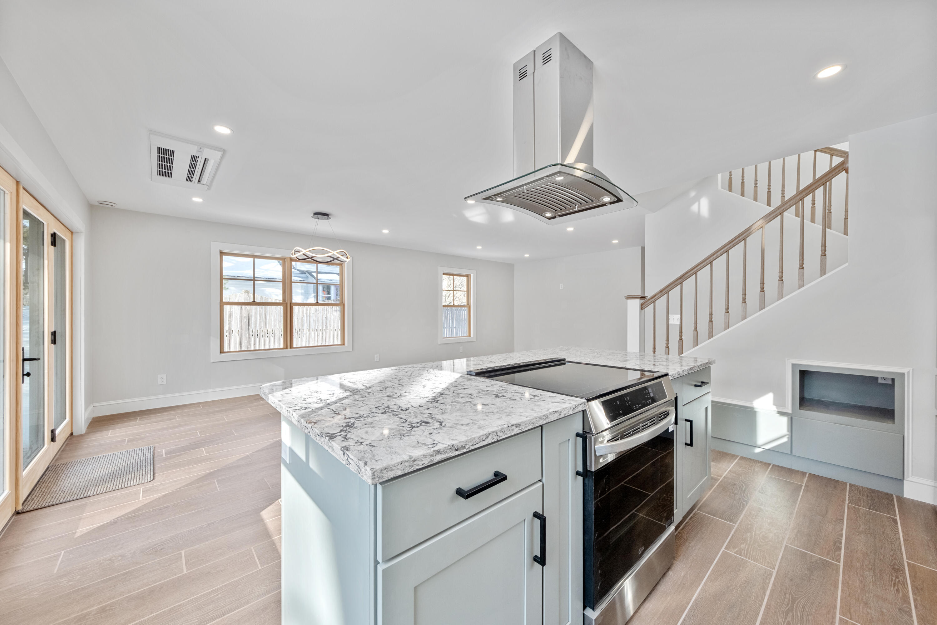 84 Mechanic Street Camden, ME 04843 - Photo 3 of 33 20- 84 Mechanic Street - Camden - JAC