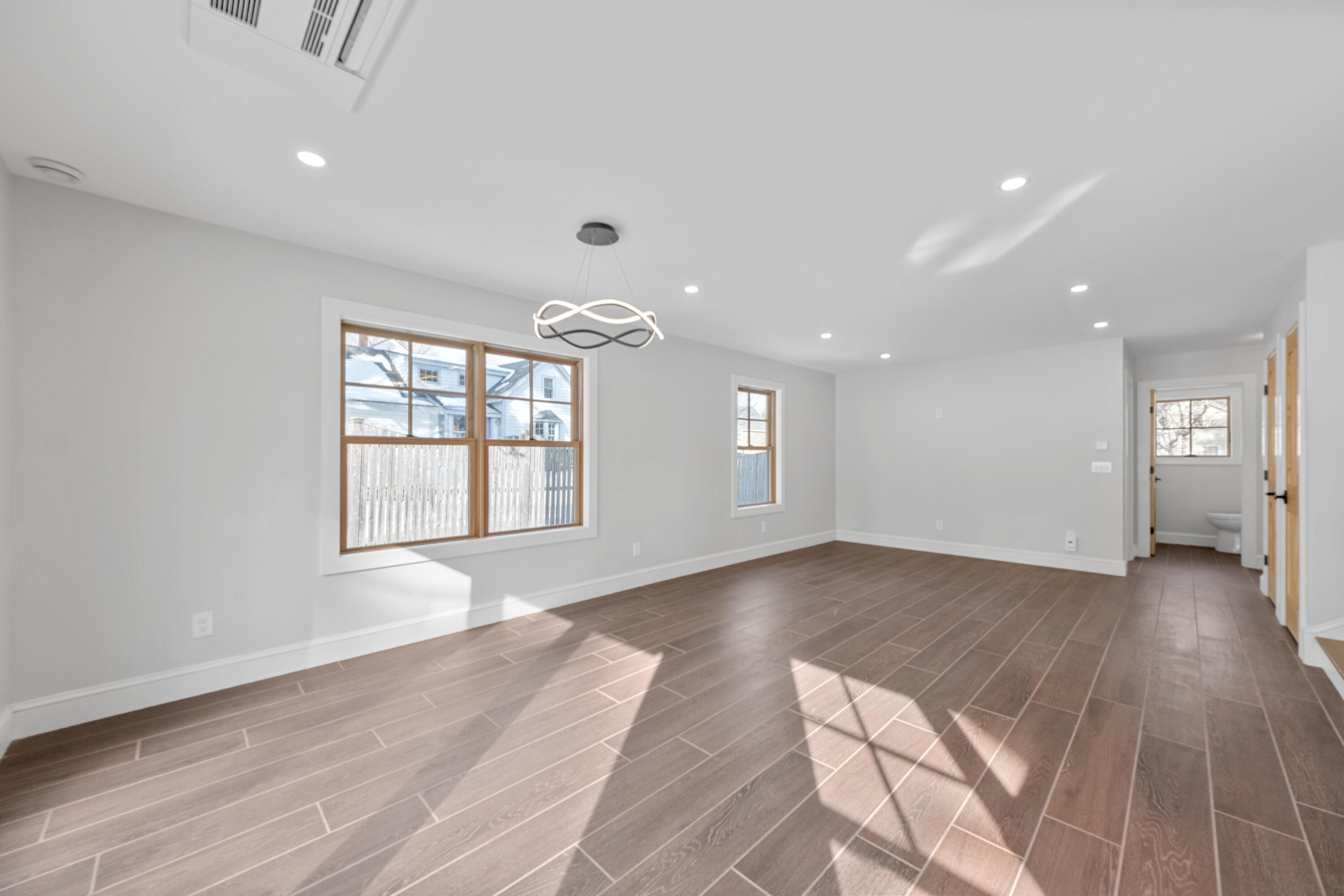 84 Mechanic Street Camden, ME 04843 - Photo 8 of 33 17- 84 Mechanic Street - Camden - JAC