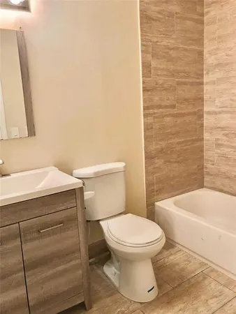 $899,000 | 3502 Riverside Drive, Coral Springs, FL 33065