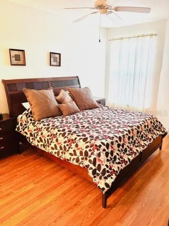 a view of a small yard