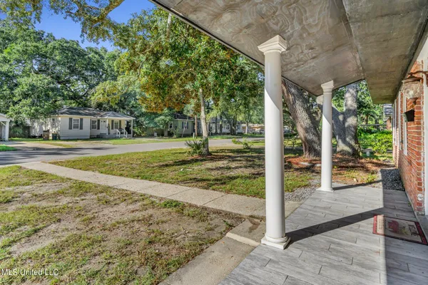 $229,000 | 1616 Lewis Avenue, Biloxi, MS 39531