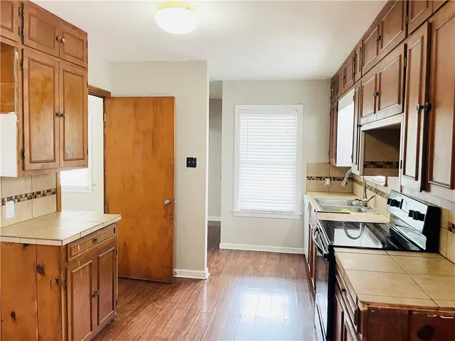 $139,000 | 912 East Fulton Street, Sinton, TX 78387