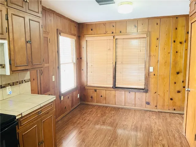 $139,000 | 912 East Fulton Street, Sinton, TX 78387