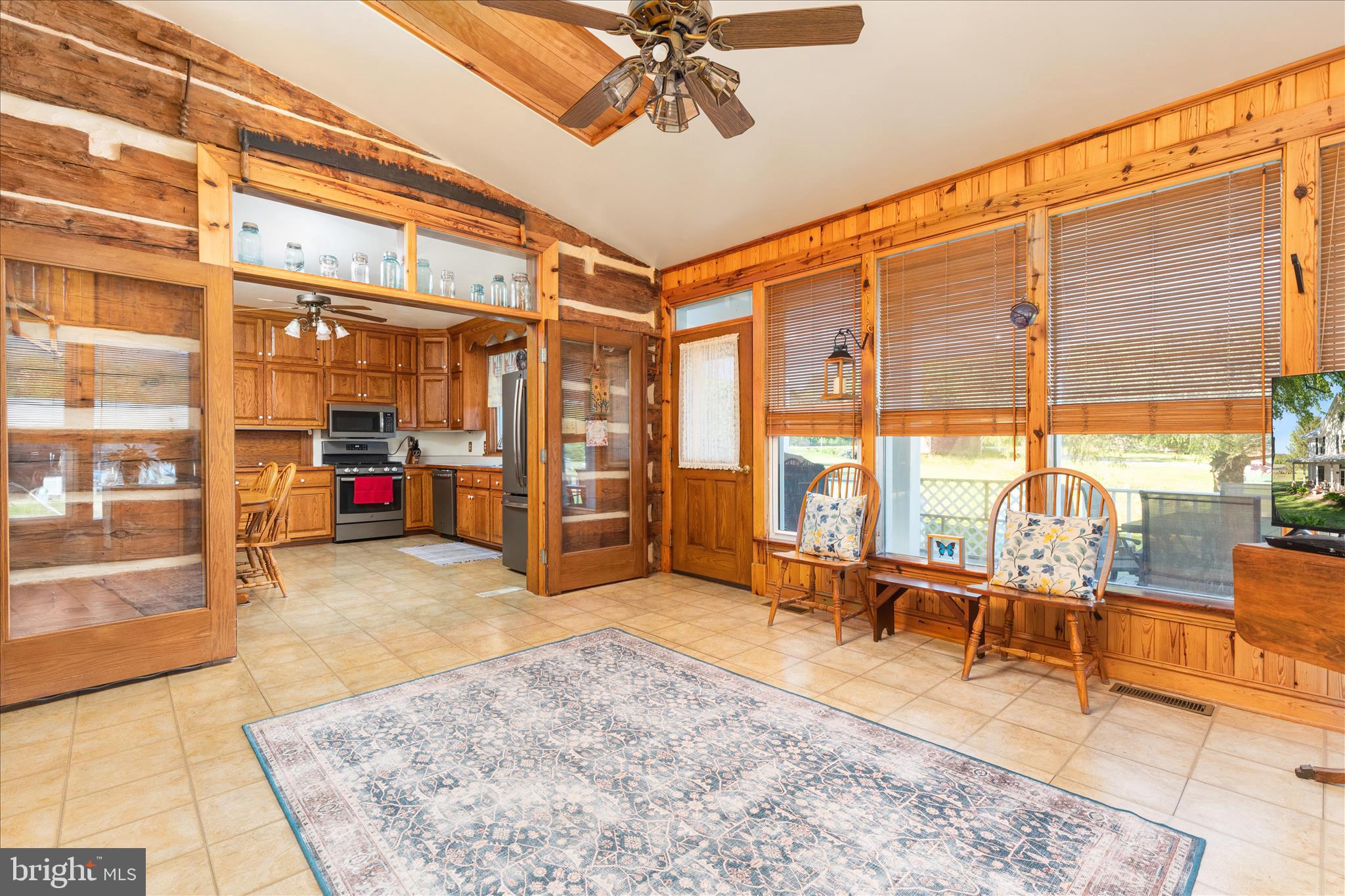 4263 St Davids Church Road Fort Valley, VA 22652 - Photo 23 of 60 Sunroom