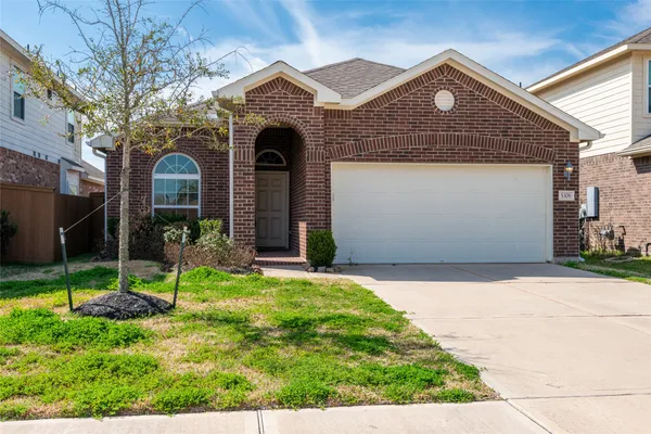 $2,000 | 5306 Windy Plantation Drive, Brookshire, TX 77423