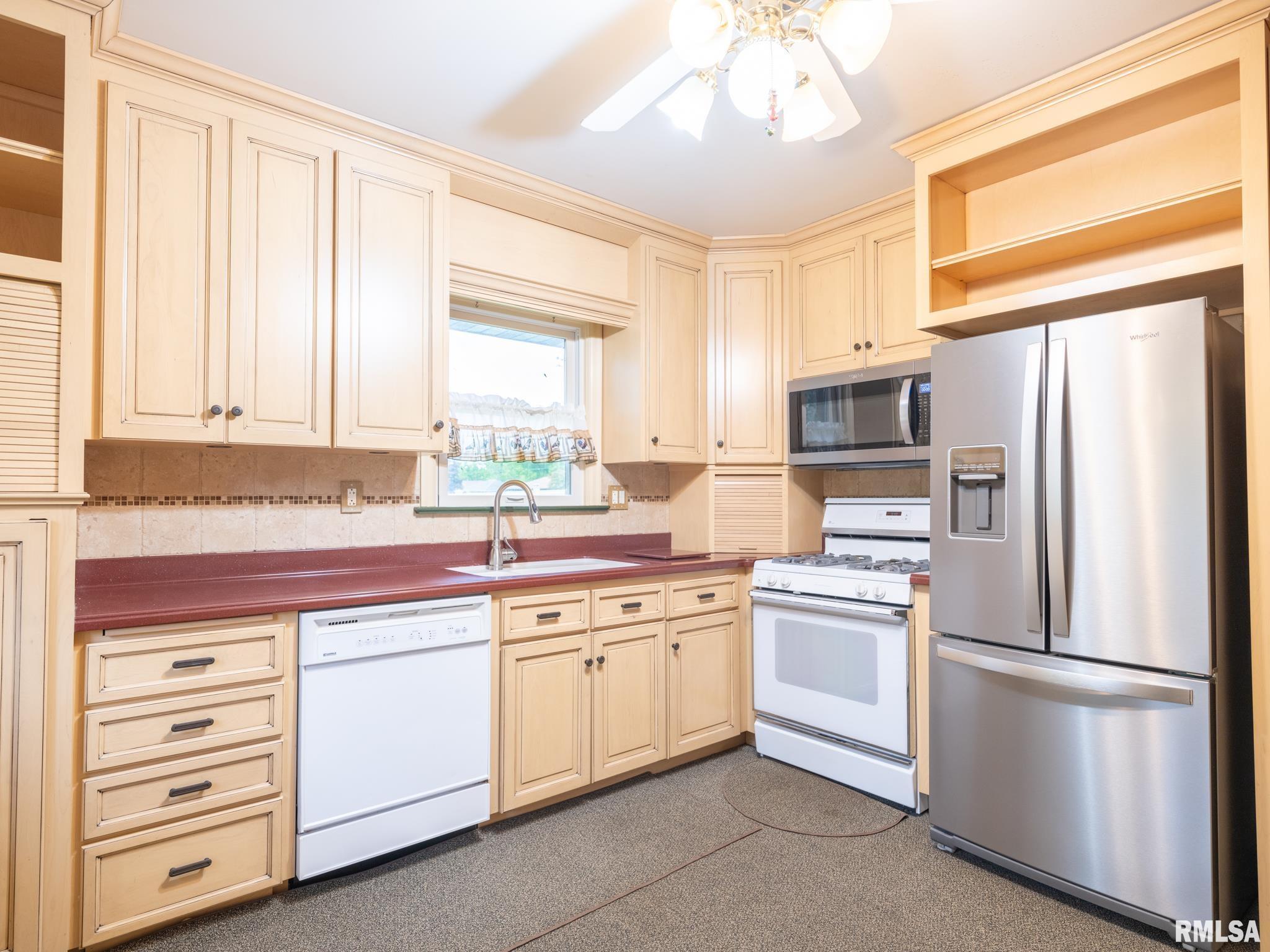7316 West Smithville Road Mapleton, IL 61547 - Photo 7 of 42 Gallery Image 7