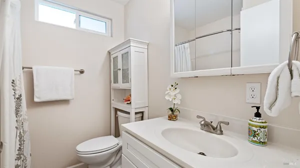 $395,000 | 123 Ensenada Drive, Novato, CA 94949