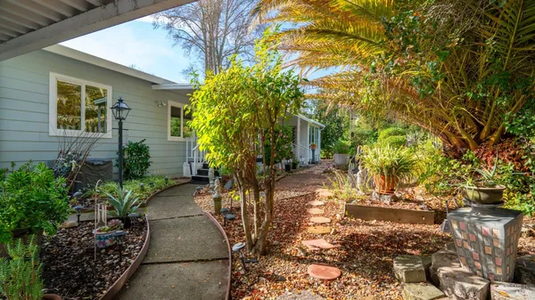 $395,000 | 123 Ensenada Drive, Novato, CA 94949