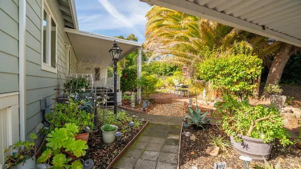 $395,000 | 123 Ensenada Drive, Novato, CA 94949