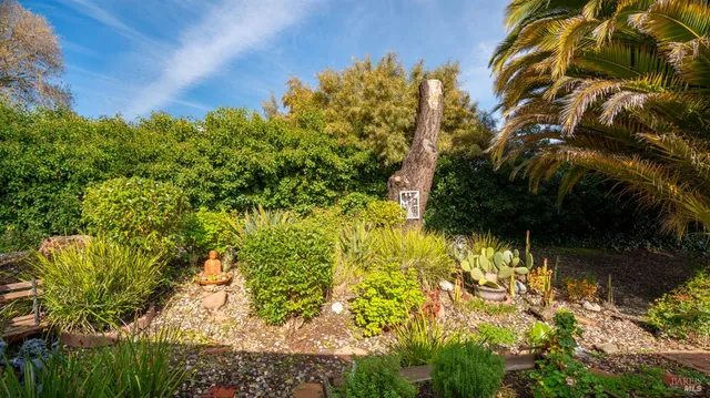 $425,000 | 123 Ensenada Drive, Novato, CA 94949