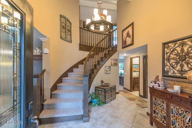 538 Valley Gate Road Simi Valley, CA 93065 - Photo 3 of 52 538 Valley Gate Rd Simi Valley-small-004