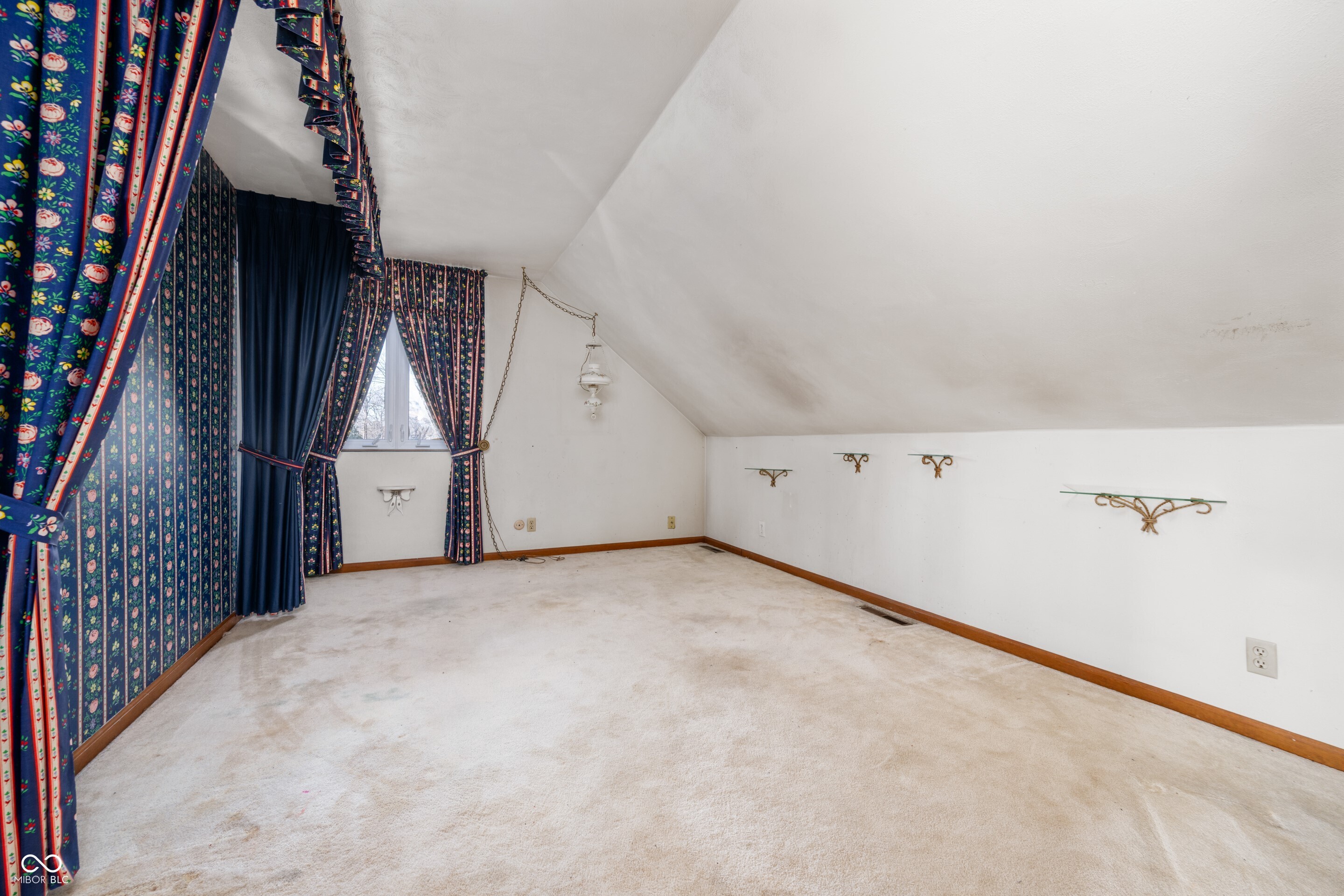 3521 Manchester Road Anderson, IN 46012 - Photo 33 of 36 Gallery Image 33