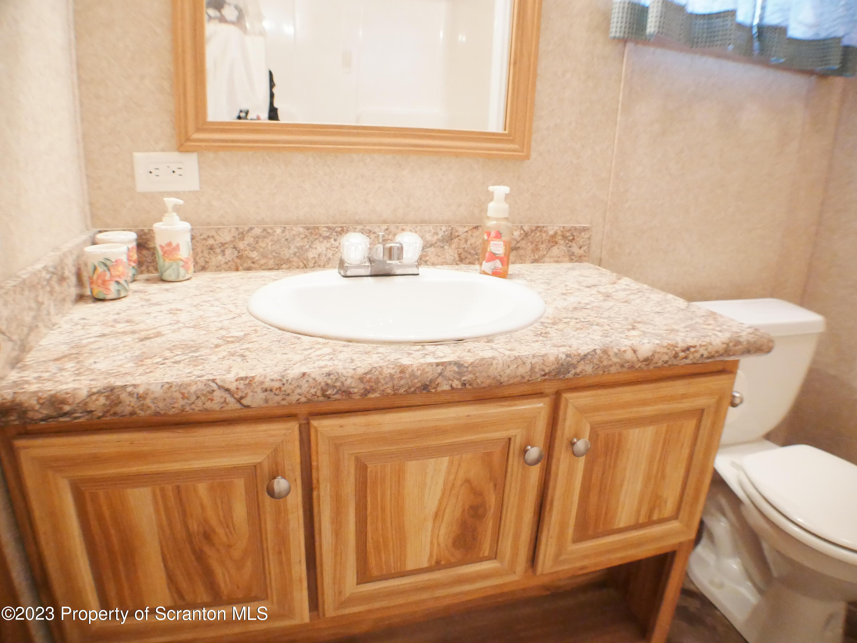 175 South Lk Road Montrose, PA 18801 - Photo 13 of 34 Master Bathroom