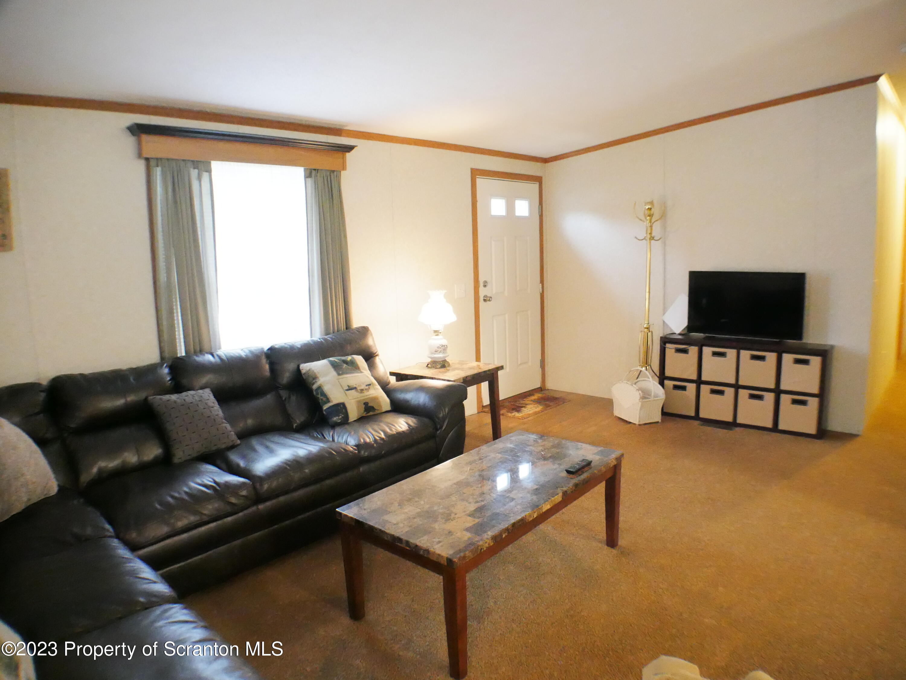 175 South Lk Road Montrose, PA 18801 - Photo 21 of 34 Living Room