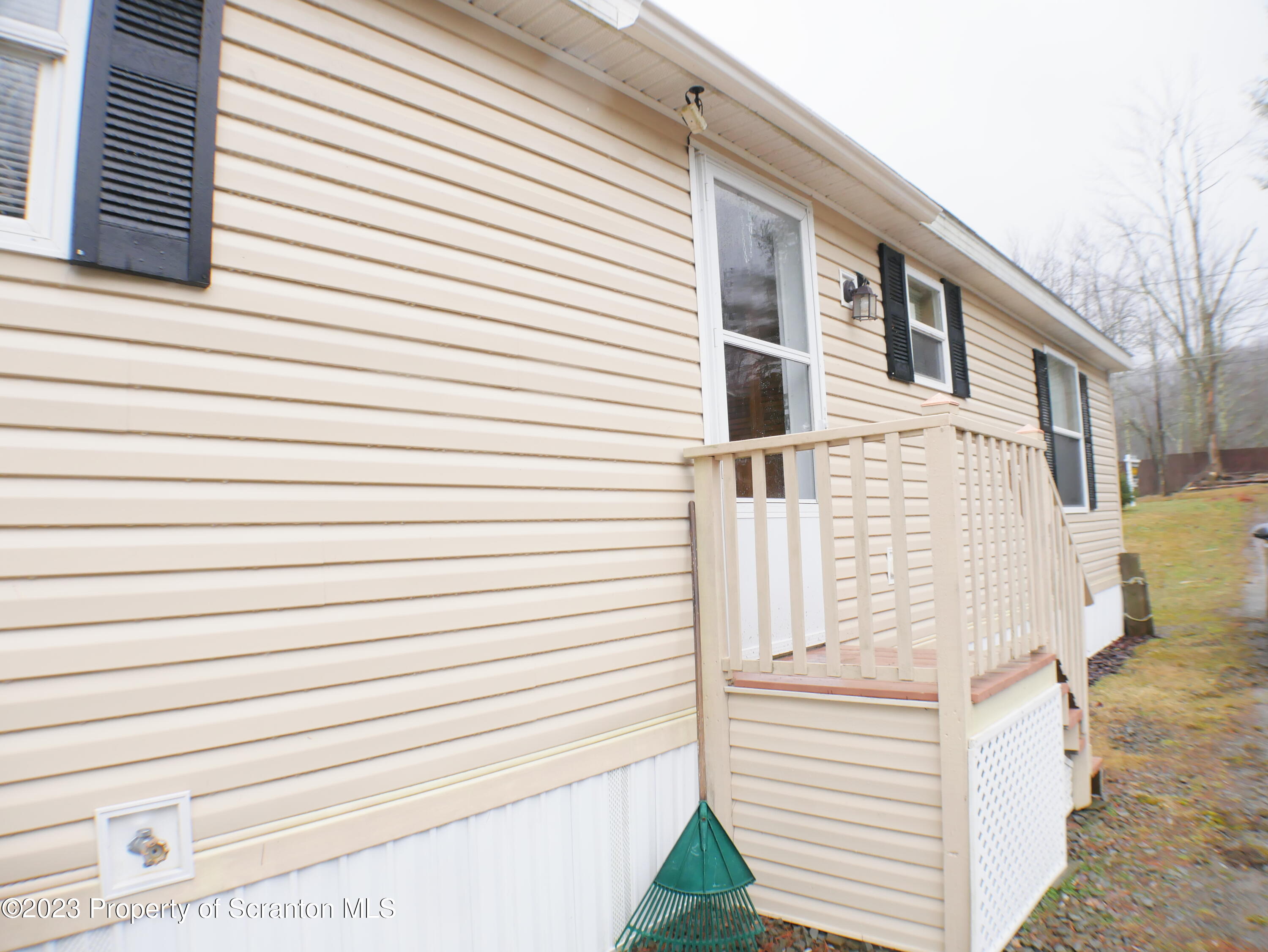 175 South Lk Road Montrose, PA 18801 - Photo 29 of 34 Side