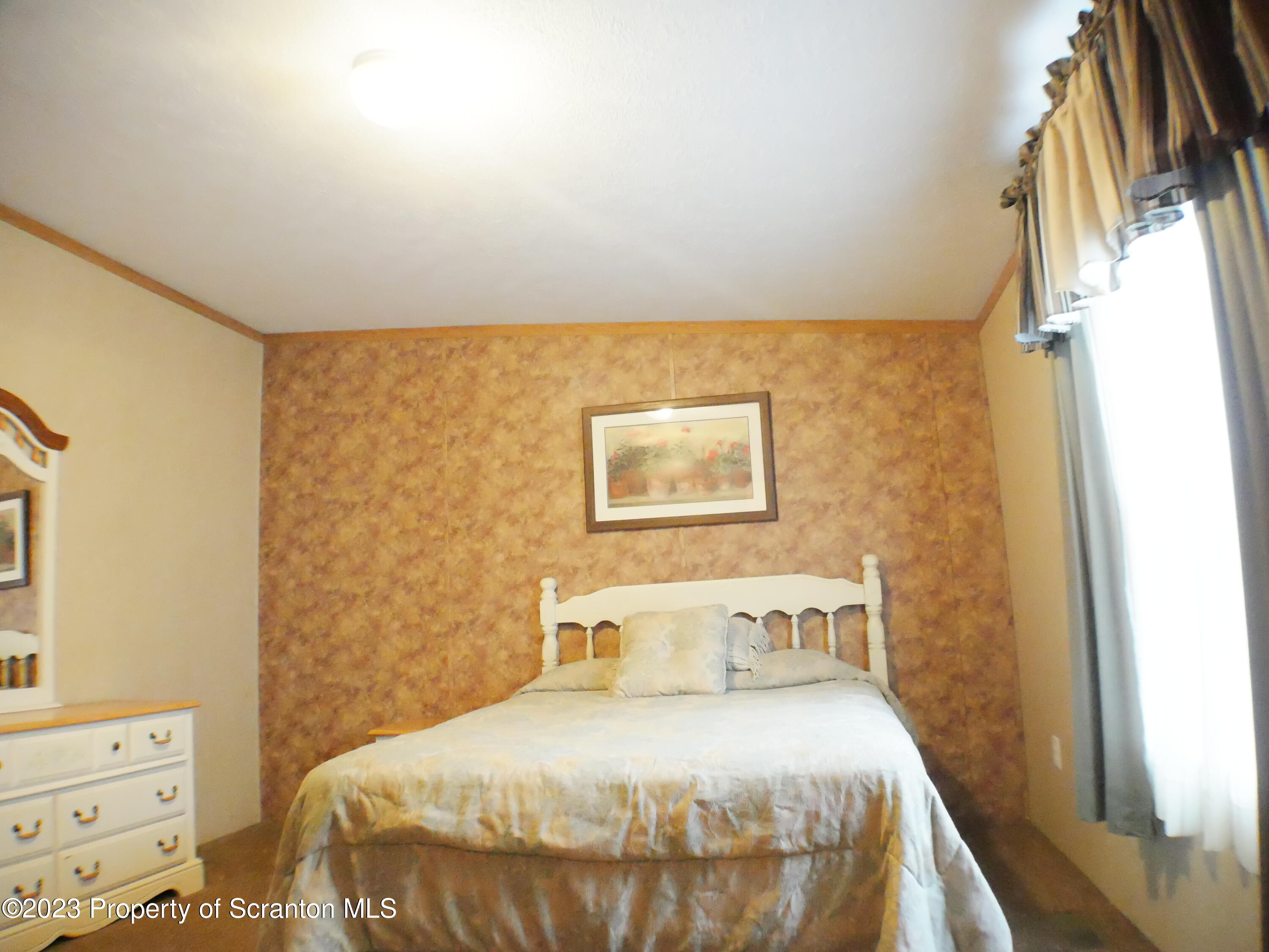 175 South Lk Road Montrose, PA 18801 - Photo 10 of 34 Master Bedroom
