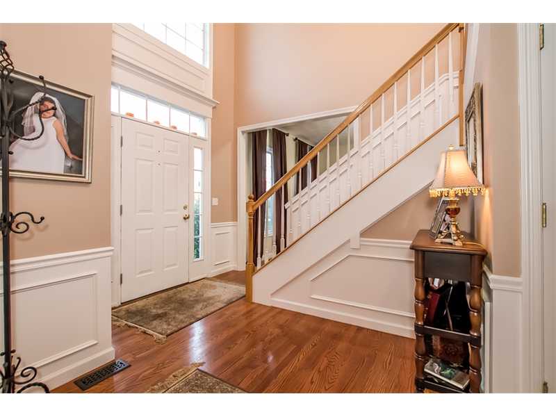 155 Castle Rocks Road Warwick, RI 02886 - Photo 2 of 25 Entry.
