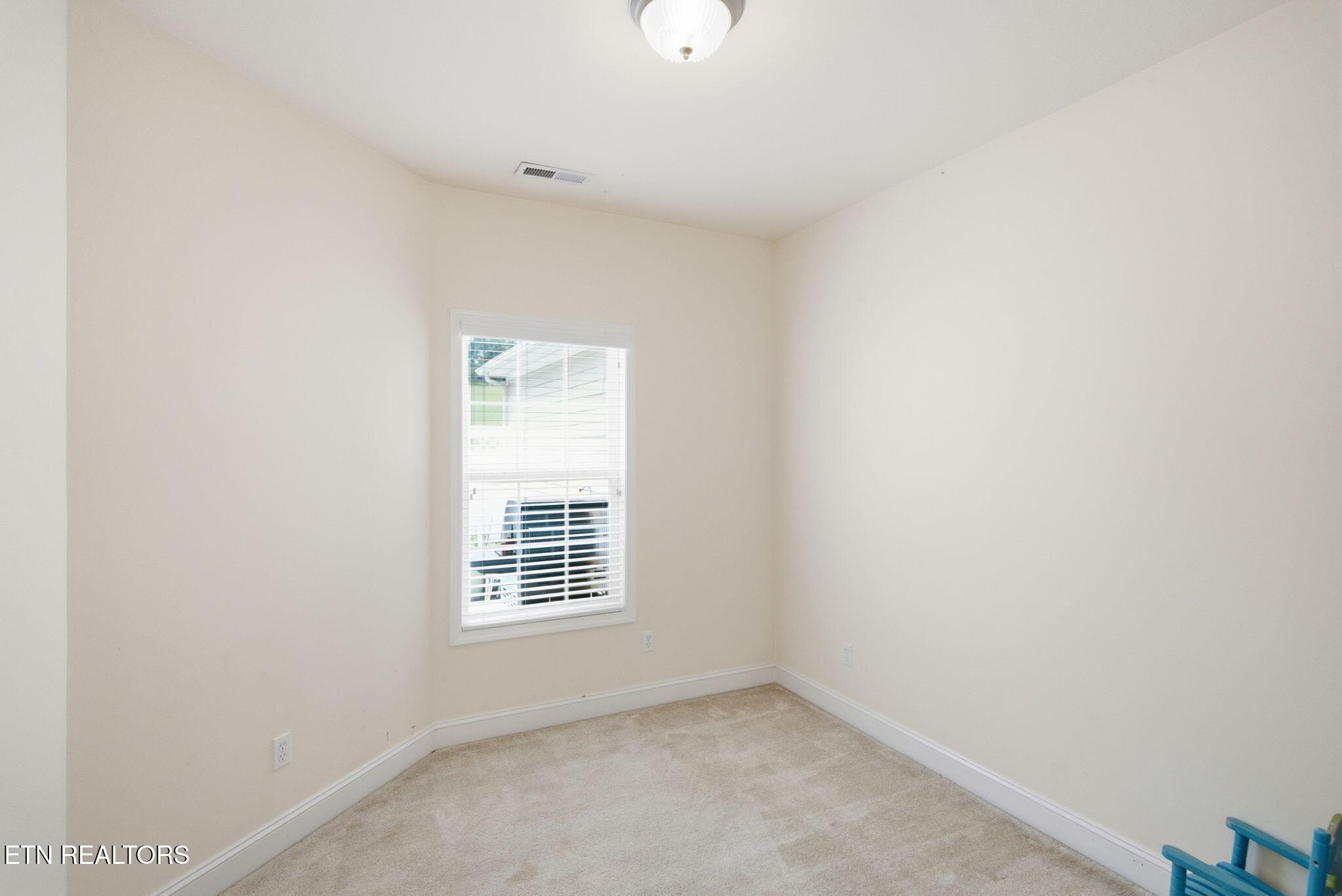 120 Fortenberry Street Oak Ridge, TN 37830 - Photo 19 of 29 mls_027_DSC02542