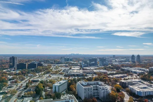 $550,000 | 4561 Olde Perimeter Way, Unit 1701, Atlanta, GA 30346