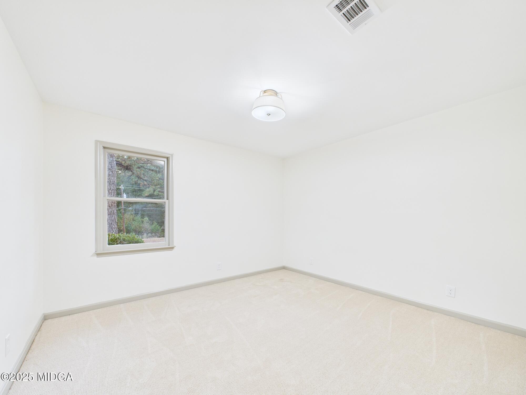 4971 Ayers Road Macon, GA 31210 - Photo 28 of 40 CAM03843G0-PR0125-STILL013