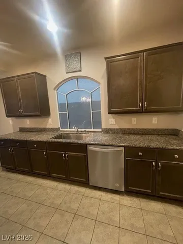 $2,200 | 9844 Kodiak Island Court, Las Vegas, NV 89141