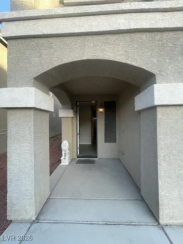 $2,200 | 9844 Kodiak Island Court, Las Vegas, NV 89141