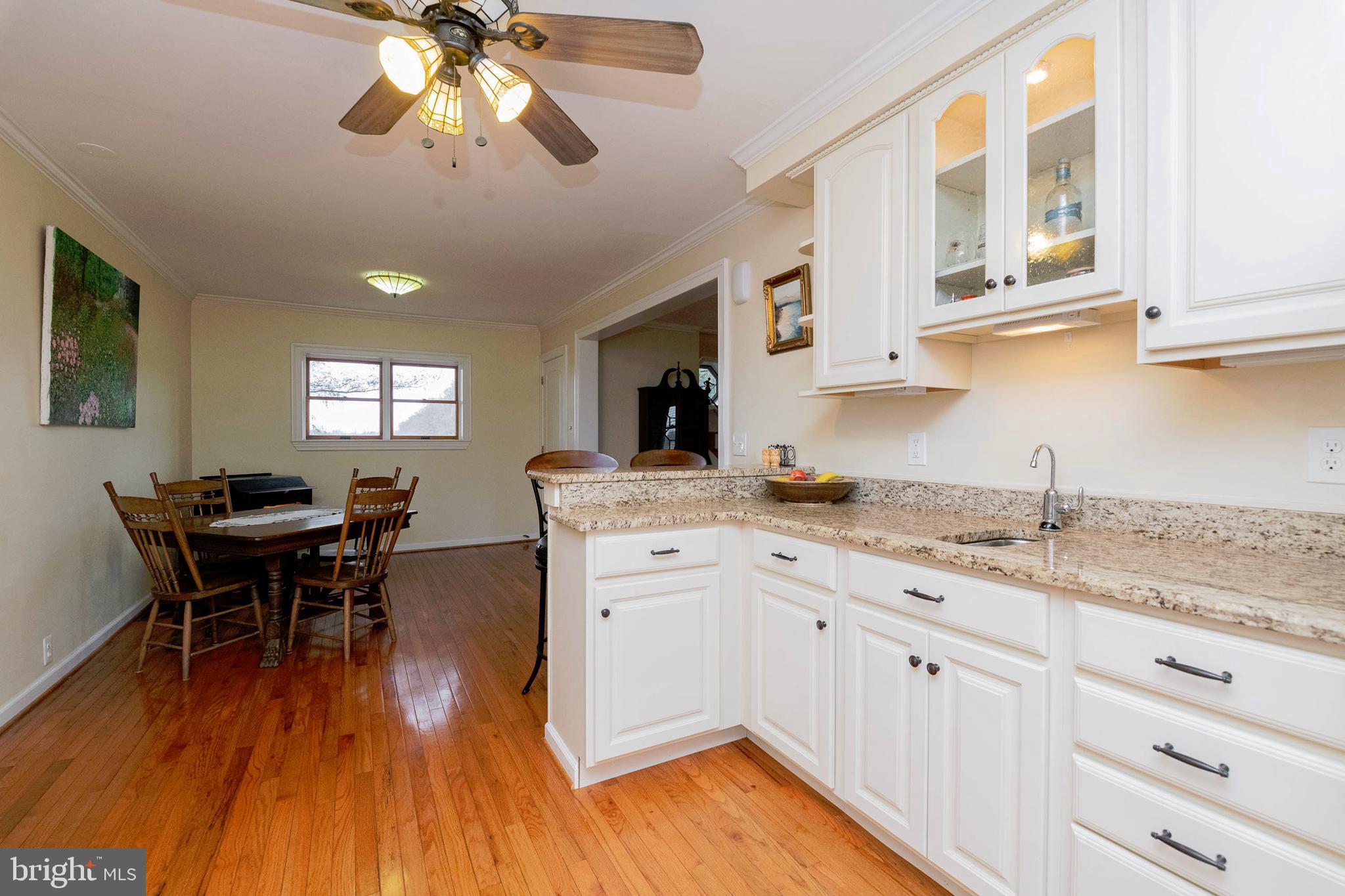 16 Holy Cross Road Street, MD 21154 - Photo 13 of 53 Kitchen view to Dining Area