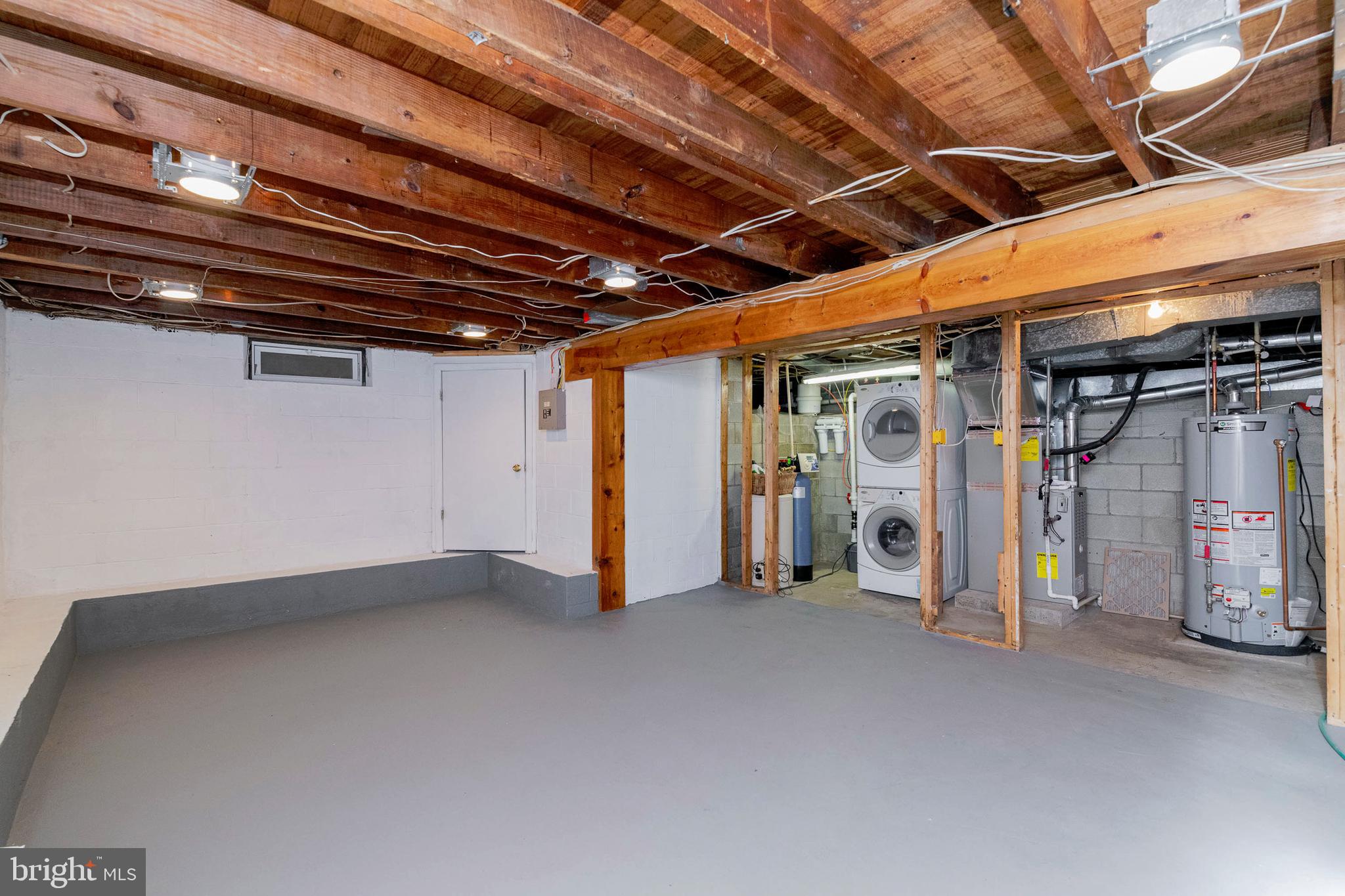 16 Holy Cross Road Street, MD 21154 - Photo 38 of 53 Basement with laundry