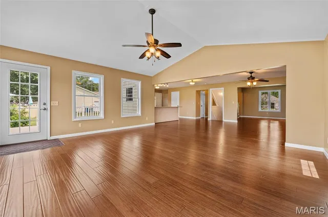 $329,900 | 1014 Daniel Drive, Maryville, IL 62062