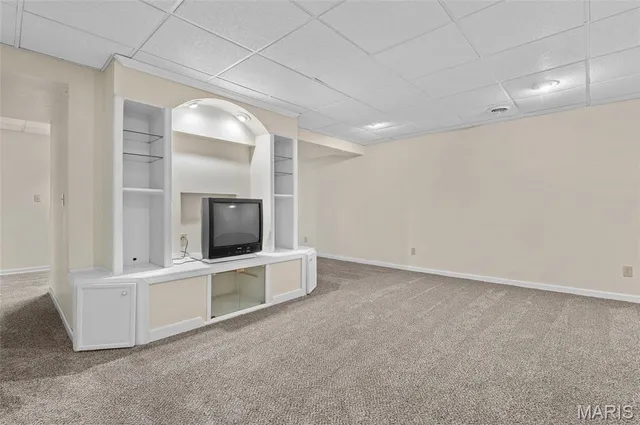 $329,900 | 1014 Daniel Drive, Maryville, IL 62062