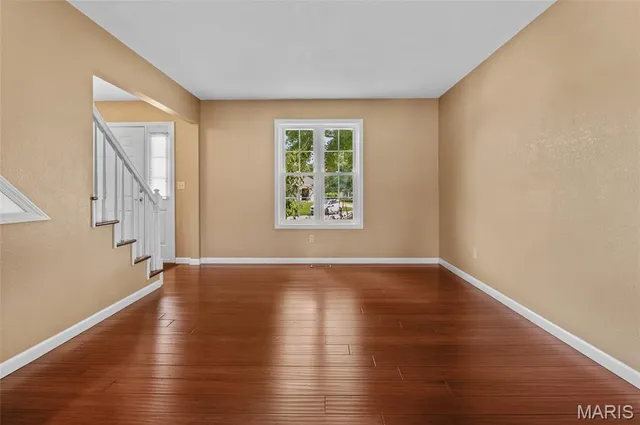 $329,900 | 1014 Daniel Drive, Maryville, IL 62062