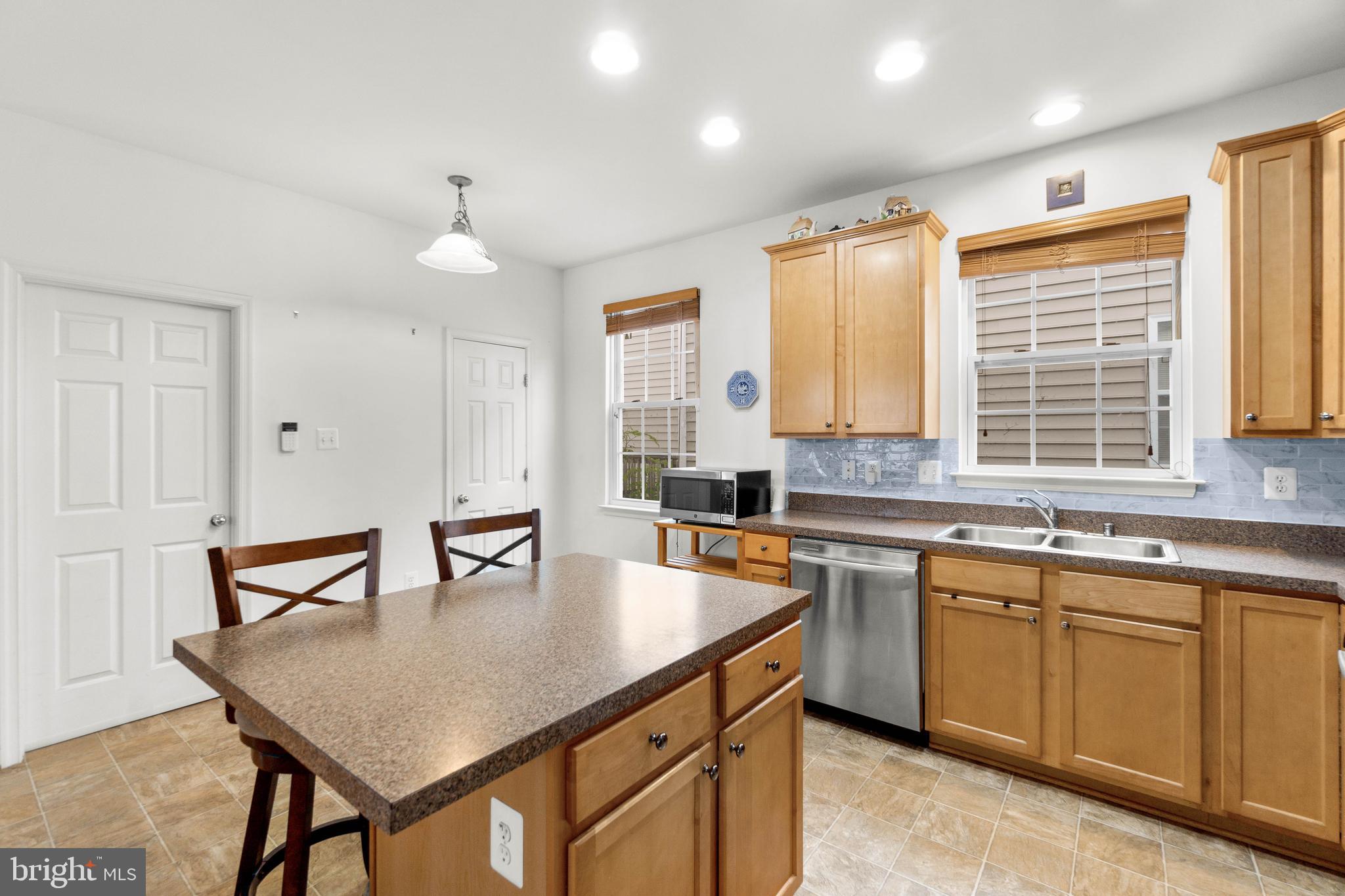 705 MacDill Road Middle River, MD 21220 - Photo 8 of 34 Kitchen