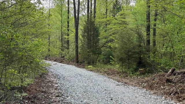 $209,900 | 4 Fiscus Cemetery Road, Coal City, IN 47427