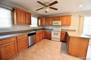 4624 Rochester Road Royal Oak, MI 48073 - Photo 6 of 15
