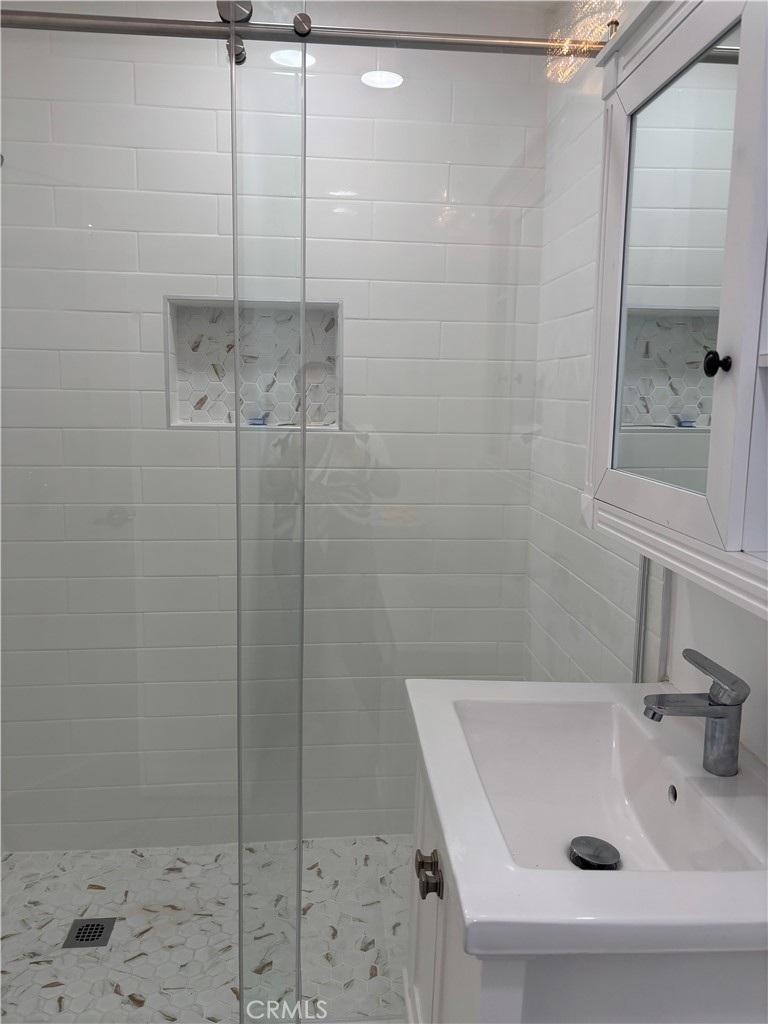 1415 North Spring Avenue Compton, CA 90221 - Photo 2 of 7